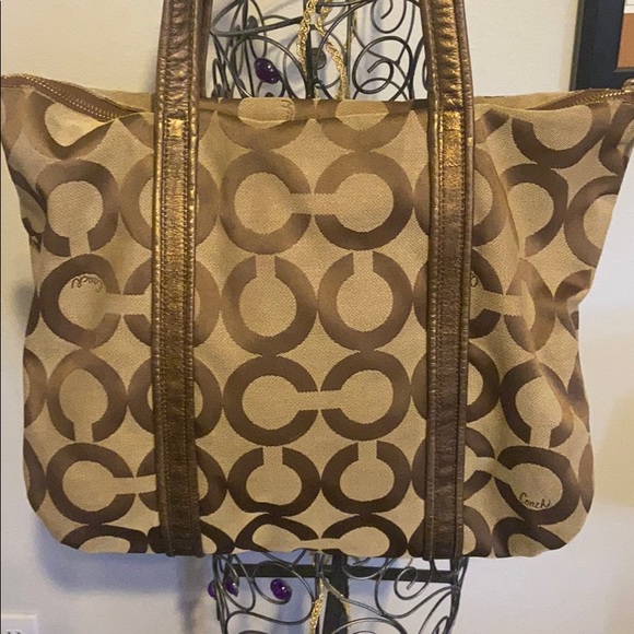 Coach poppy gold tote bag - Coach purse - Picture 6 of 16